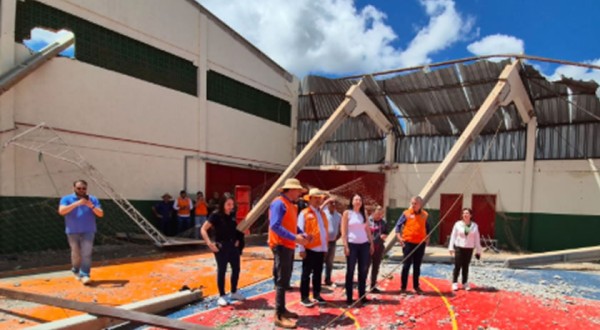 Estado vai construir bunkers contra tempestades em escolas estaduais