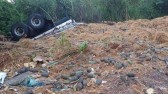 Motorista de 31 anos morre em capotamento de caminhão na BR-153