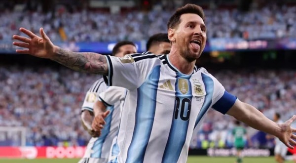 Lionel Messi anuncia aposentadoria da seleção argentina