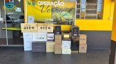 Motorista é flagrado com 204 garrafas de vinho na PR-486