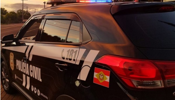 Inquilino não paga aluguel e proprietário furta casa para pagamento de dívida