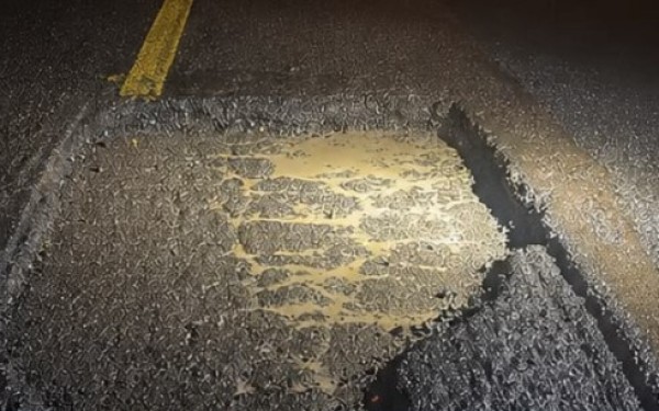 Buraco na SC-480 exige atenção de motoristas entre Bom Jesus e Xanxerê