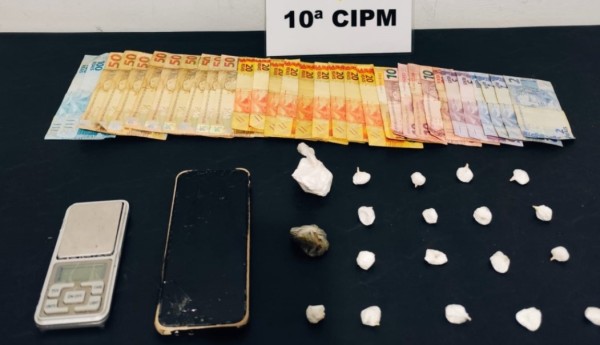 Rotam apreende cocaína e prende jovem de 19 anos por tráfico de drogas