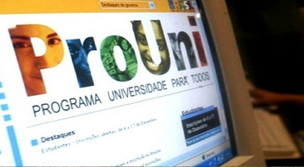 Abertas as inscrições para concorrer a bolsas do ProUni