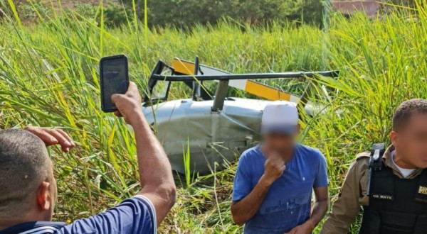 Helicóptero que transportava deputado cai em Engenheiro Caldas