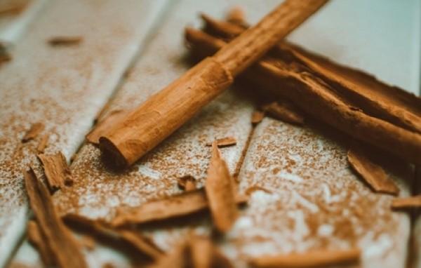 Presença de pelo de roedor faz Anvisa recolher canela em pó da marca Kodilar