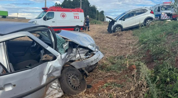 Acidente deixa dois feridos na PR-182