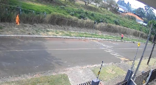Homem é preso por crime ambiental ao colocar fogo em vegetação em Cascavel