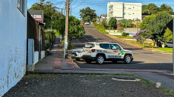 Mulher sofre traumatismo craniano após agressão do companheiro