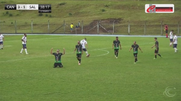 Em jogo eletrizante, Canarinho vence o Bairro Salete e assume a liderança do Grupo D