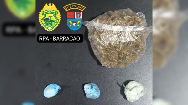 Um homem é preso e dois menores aprendidos com drogas no bairro alvorada