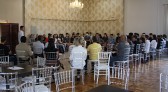 Jovens participam de roda de conversa com investidores do projeto Parceiro Anjo
