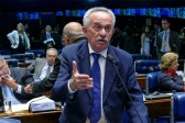 Câmara interrompe sessão de posse de deputados após pai de Lira passar mal no Plenário