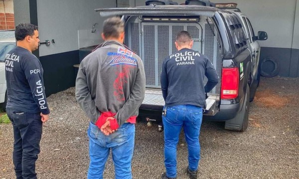 Polícia Civil e Polícia Militar cumprem mandado de prisão de homem suspeito de roubar veículo no interior do município