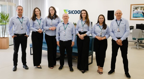 Sicoob reinaugura agência em Vila Flores e passa a atender em novo espaço