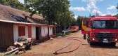 Bombeiros controlam incêndio em aviário