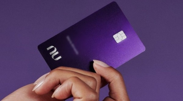 Nubank chega a 80 milhões de clientes e se torna a quarta maior instituição financeira do Brasil