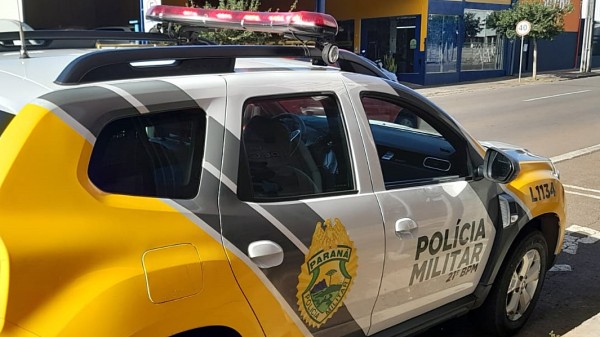 Homem com mandado de prisão é preso pela Polícia Militar