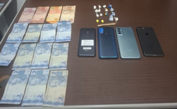Festa em residência termina com presos por tráfico de drogas, perturbação do sossego e fornecimento de bebidas alcóolicas a menores