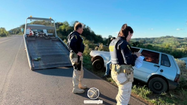 Motorista embriagado é flagrado dormindo à beira da BR-282