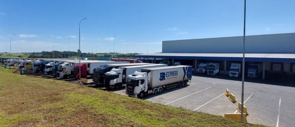 Movimento de junho pela Aduana de Dionísio Cerqueira bate recorde mensal no fluxo de caminhões