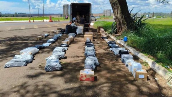 Receita Federal apreende R$150 mil em mercadorias