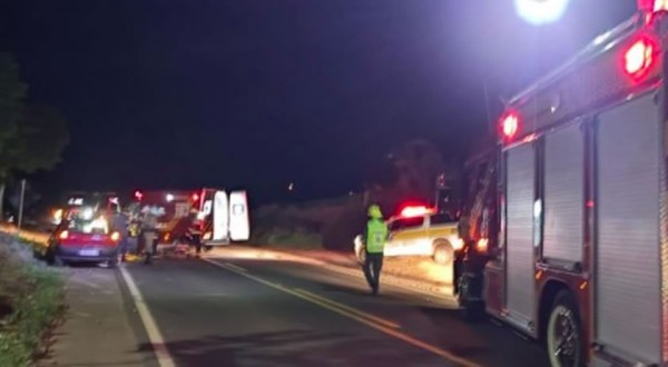 Motociclista fica ferido em colisão com carro na SC-163