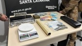 Trio é preso por tráfico de drogas e PM apreende 3 kg de maconha
