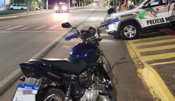 Polícia Militar recupera motocicleta furtada
