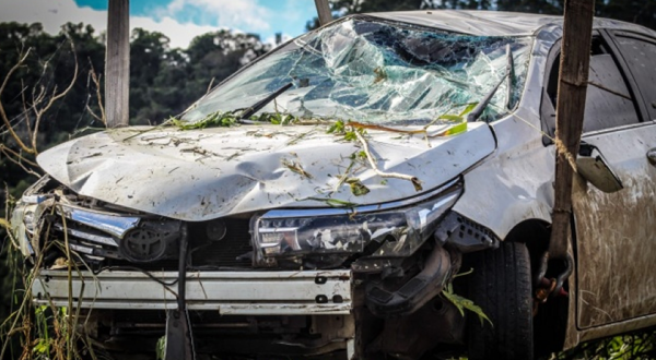 Motorista sai ileso após acidente na BR 282