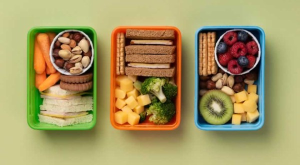 Nutricionista recomenda alimentos que melhoram o desempenho nos estudos