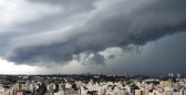 Paraná entra em alerta de tempestade com risco de granizo e ventos de até 100 km/h