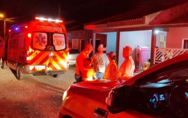 Criança de 11 anos é atropelada de propósito após briga entre mães em SC