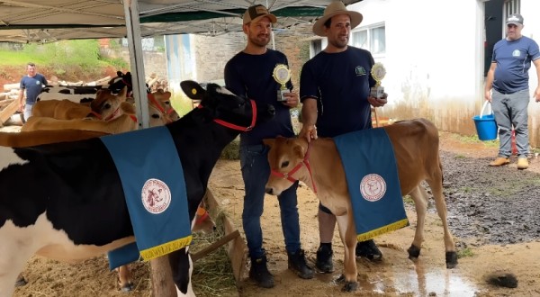 4ª Amostra da Bezerra Leiteira reúne produtores e destaca valorização do setor