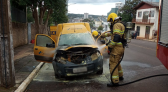Incêndio atinge motor de veículo dos Correios no Oeste catarinense
