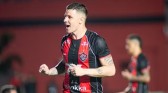 Vitória derrota o Vasco no Barradão no retorno do Brasileirão