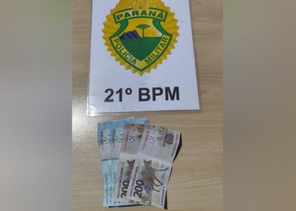 Homem é flagrado tentando depositar R$ 600 reais em notas falsas