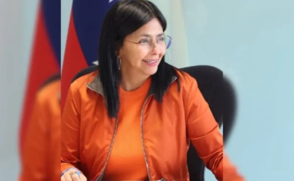 Forças Armadas reconhecem Delcy Rodríguez como presidente interina da Venezuela