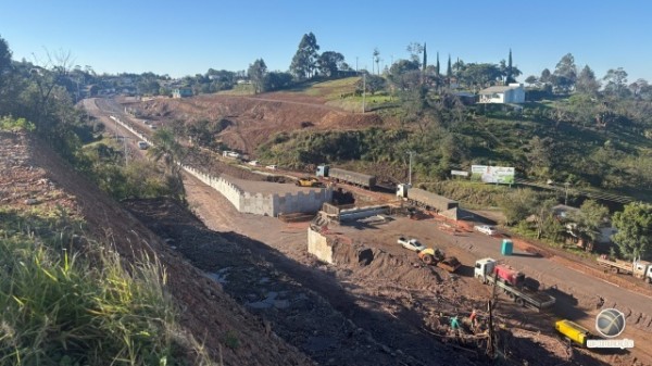 DNIT reitera que obras do elevado de Guaraciaba não serão paralisadas