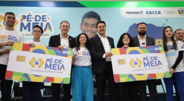 Com 89 mil estudantes do ensino médio elegíveis, Paraná adere ao programa Pé-de-Meia