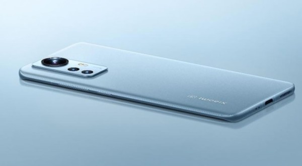 Xiaomi 12 chega ao Brasil por R$ 9,5 mil com tecnologia que 'esconde' app de bancos contra roubo