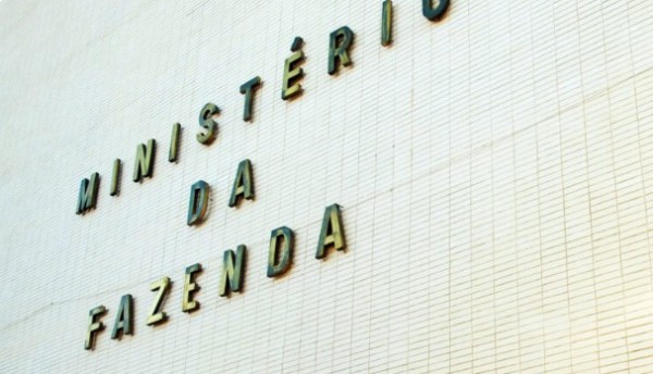 Ministério da Fazenda reduz para 2,3% estimativa do PIB em 2026