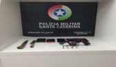Três mulheres são presas após disparo de arma de fogo por desentendimento comercial
