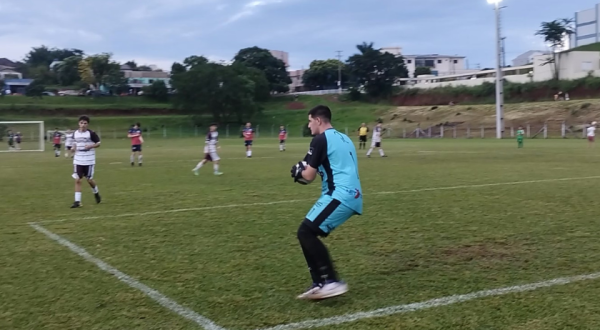 Final do campeonato municipal de futebol suíço fecho o ano esportivo com chave de ouro