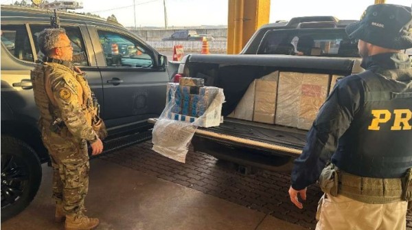 PRF apreende cerca de 700 celulares contrabandeados na BR-277