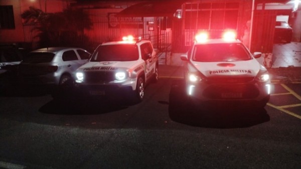 Polícia Militar prende homem por receptação dolosa e recupera veículo roubado