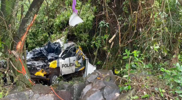 21º BPM emite nota de pesar pelo falecimento de dois policiais militares, vítimas de um acidente automobilístico