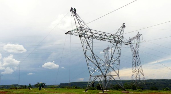Clientes da Copel não terão aumento na tarifa de energia no próximo ano