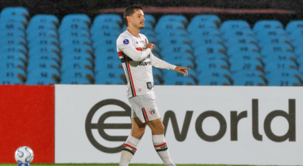 São Paulo vence fora de casa na estreia da Sul-Americana