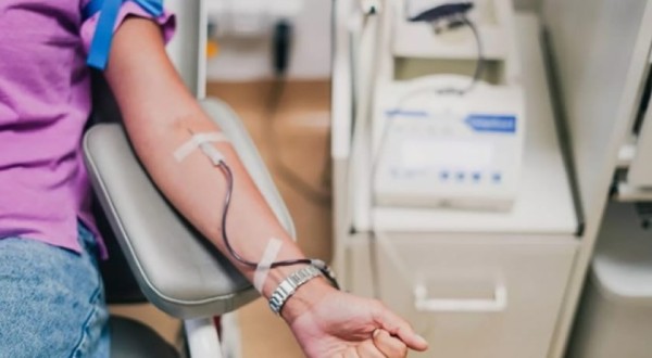 Estoques de sangue estão em alerta e pedem doações urgentes